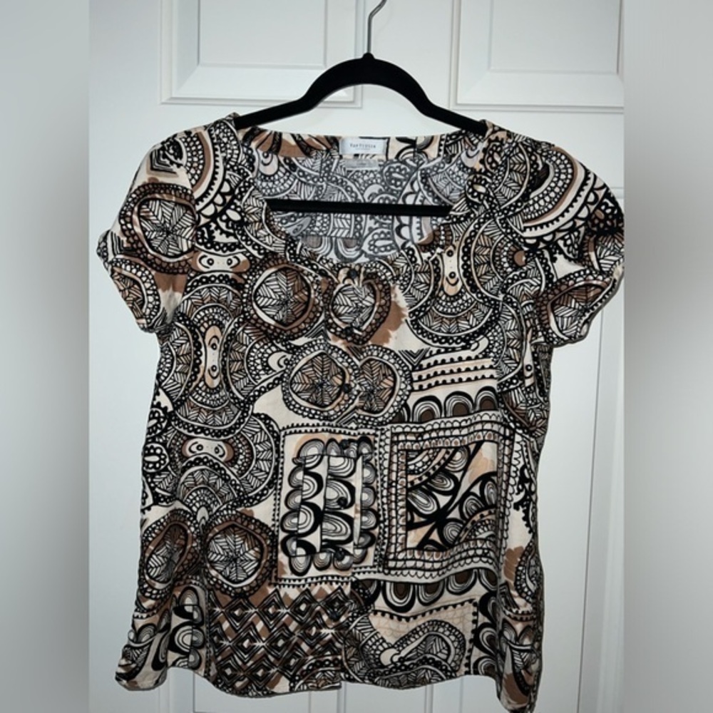 Van Heusen short sleeve Top, Large